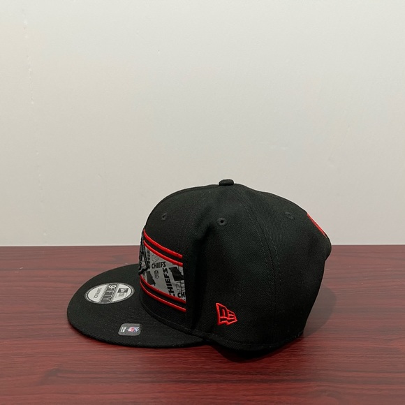 New Era, 9Fifty Snapback Hat, Kansas City Chiefs, Reflective - Picture 6 of 10